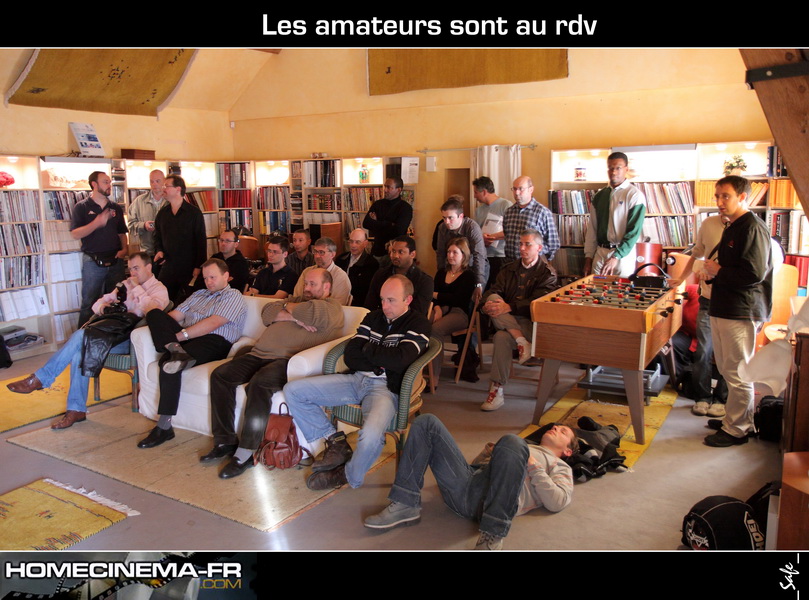 2008   10   Demo espace cinema   04